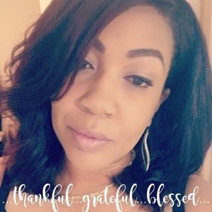 Meet your Posher, Eboni